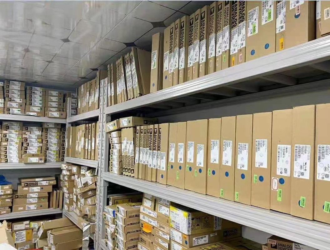 In voorraadstm32f071v8t7 100-LQFP 14x14 256KB FLITS met 32 bits de van geïntegreerde schakelingen 64UFBGA van IC MCU