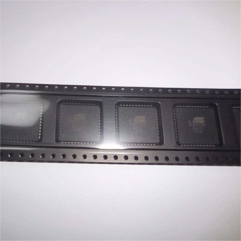 AT89C52-24JI   PLCC44 Microcontroller van Spaanderic van geïntegreerde schakelingen Gloednieuwe Originele Ongebruikt