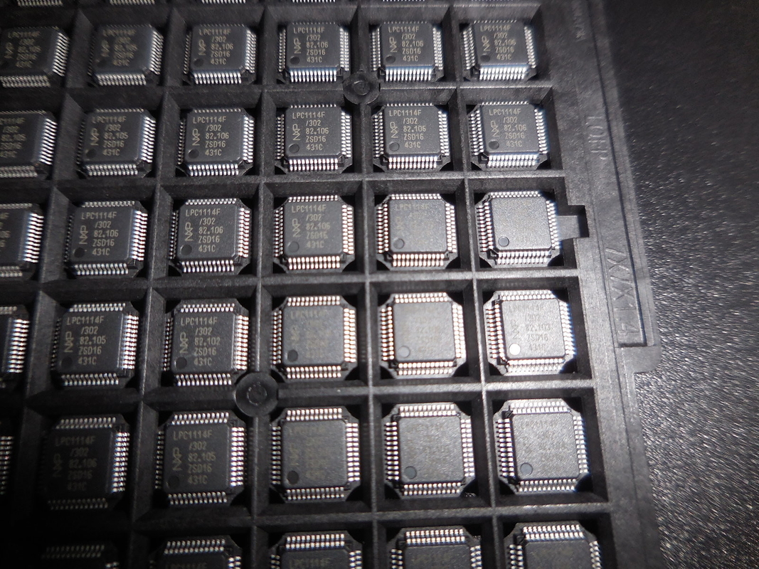 Van LPC1114FBD48 QFP48 Microcontroller van Spaanderic Van geïntegreerde schakelingen Gloednieuwe Originele Ongebruikt