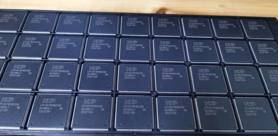 LPC4078FBD208   QFP208   Microcontroller van Spaanderic van geïntegreerde schakelingen Gloednieuwe Originele Ongebruikt