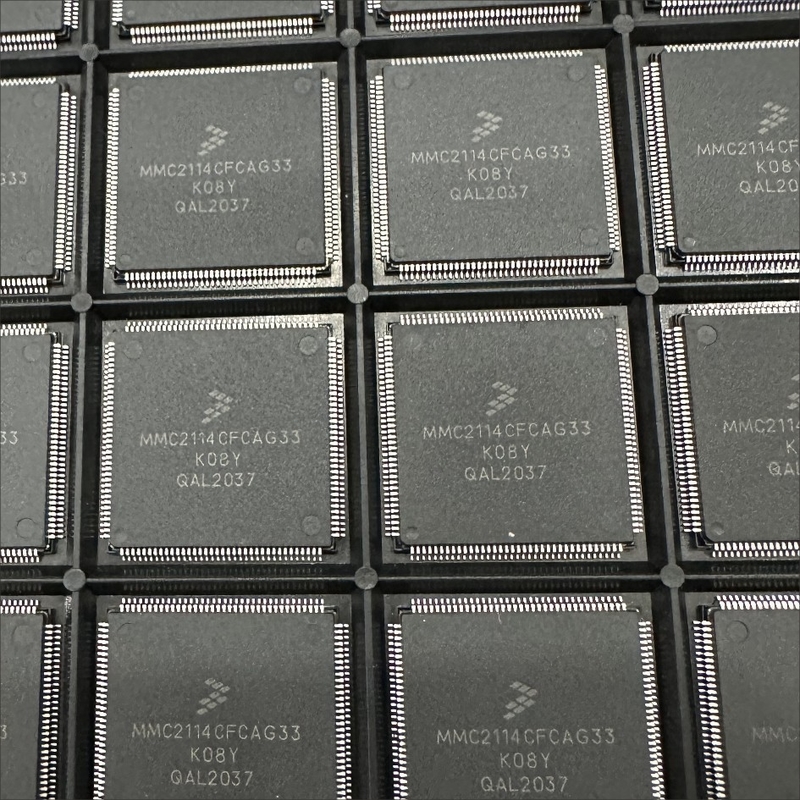 MMC2114CFCAG   LQFP144   Microcontroller van Spaanderic van geïntegreerde schakelingen Gloednieuwe Originele Ongebruikt